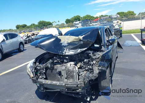 2017 Honda Accord Sport from USA, damaged, VIN 1HGCR2F54HA300973